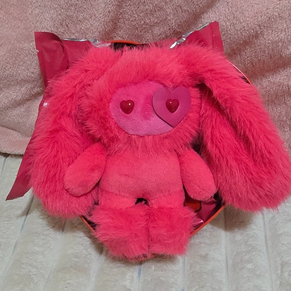 CJ Hendry Juju Valentines